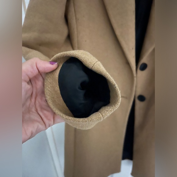 Zara Fall/Spring jacket - Picture 2 of 4